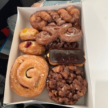 Donuts Coffee & More - HUGE DONUTS! - Donuts Near Me - Alexandria, Louisiana Donuts Coffee & More - HUGE DONUTS! - Donuts Near Me - Alexandria, Louisiana