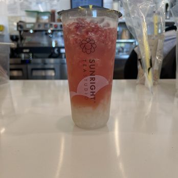 Sunright Tea Studio  - Strawberry Jasmine Tea w/ Lychee - Bubble Tea Near Me - Las Vegas, Nevada