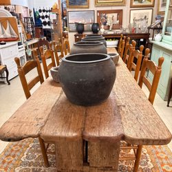 Harbert Antique Mall - Gorgeous harvest table