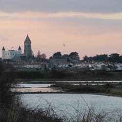 Chaussée Jacobsen - le village avec le marais