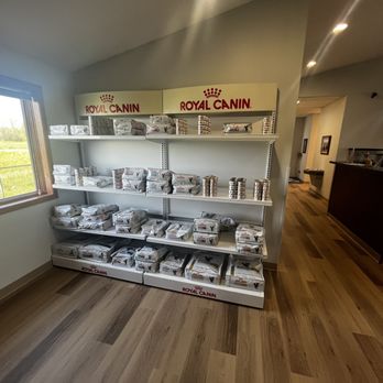 Ames Pet Hospital - Veterinarians Near Me - Ames, Iowa