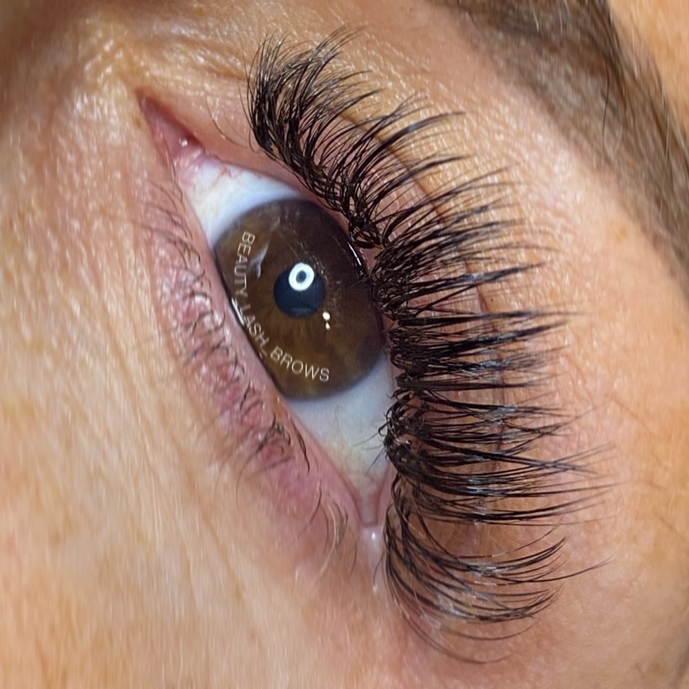 BEAUTY LASH BROWS Request an Appointment Houston, Texas Eyelash