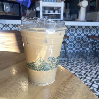 Bird Rock Coffee Roasters - Bressi Ranch - iced sandpiper latte w oatmilk - Coffee Roasteries Near Me - Carlsbad, California Bird Rock Coffee Roasters - Bressi Ranch - iced sandpiper latte w oatmilk - Coffee Roasteries Near Me - Carlsbad, California