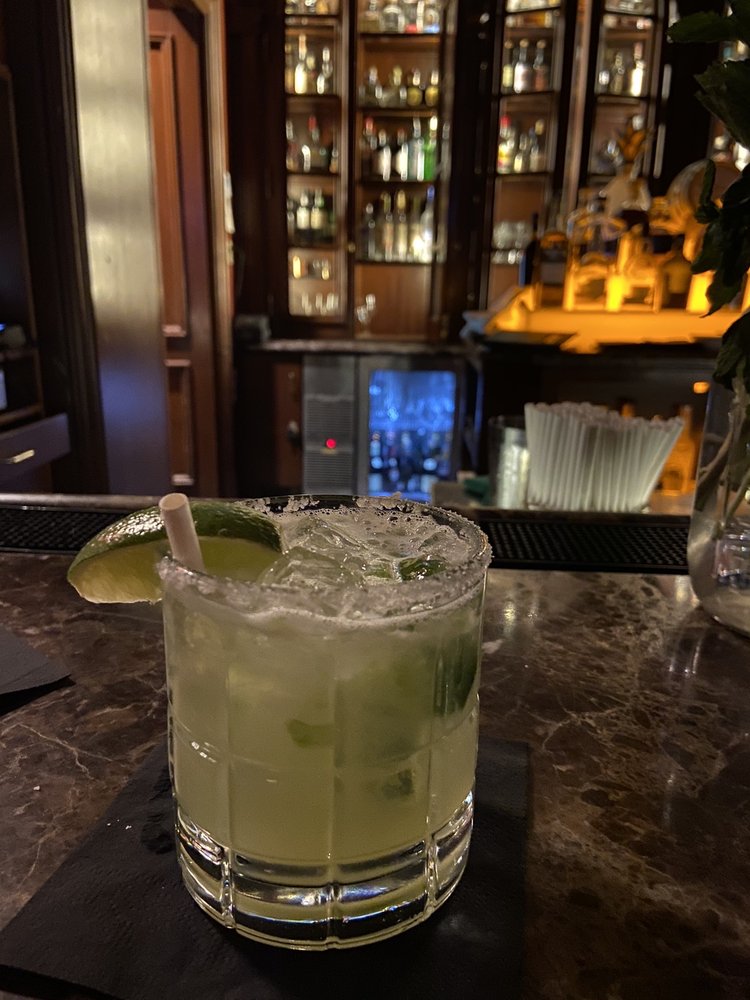 RUM BAR 50 Photos & 24 Reviews 455 Grand Bay Dr, Key Biscayne