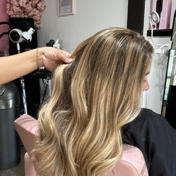 Veenuzy Studio - Hair after - Hair Stylists Near Me Veenuzy Studio - Hair after - Hair Stylists Near Me