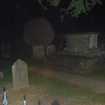 Old Charleston Walking Tours - Cemetery - Walking Tours Near Me - Charleston, South Carolina Old Charleston Walking Tours - Cemetery - Walking Tours Near Me - Charleston, South Carolina