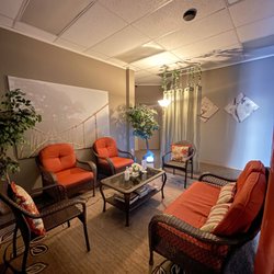 Vivian Clinical Day Spa - Waiting area.