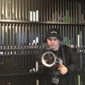 Vape on the Beach - Riley doin some tricks for the customers - Vape Shops Near Me - Puyallup, Washington Vape on the Beach - Riley doin some tricks for the customers - Vape Shops Near Me - Puyallup, Washington