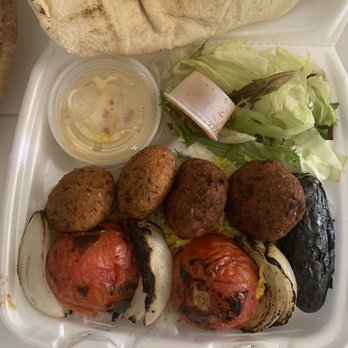 NoHo Cafe - Veggie Delight Combo Plate (grilled tomato, onion, jalapeño) falafel, salad, hummus, pita. - Mediterranean Near Me - North Hollywood, California NoHo Cafe - Veggie Delight Combo Plate (grilled tomato, onion, jalapeño) falafel, salad, hummus, pita. - Mediterranean Near Me - North Hollywood, California
