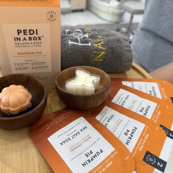 HD Nail Spa - Pumpkin Pedi!!! - Nail Salons Near Me - Algonquin, Illinois HD Nail Spa - Pumpkin Pedi!!! - Nail Salons Near Me - Algonquin, Illinois