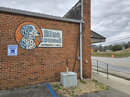 Blue Hound Barbecue by null
