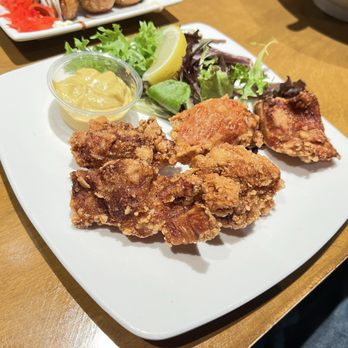 Tomizo Ramen - Chicken karaage with curry sauce - Ramen Near Me - Gardena, California