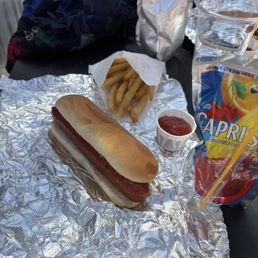 Kids hot dog meal $7.25 Kids hot dog meal $7.25