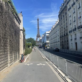 Eiffel Tower, Paris France - Tour Eiffel during the day - Landmarks & Historical Buildings Near Me - Paris Eiffel Tower, Paris France - Tour Eiffel during the day - Landmarks & Historical Buildings Near Me - Paris