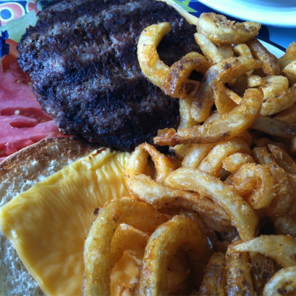 George's Restaurant - Cheeseburger Deluxe! - Diners Near Me - Bronx, New York George's Restaurant - Cheeseburger Deluxe! - Diners Near Me - Bronx, New York