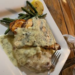 Salmon in a lemon sauce Salmon in a lemon sauce