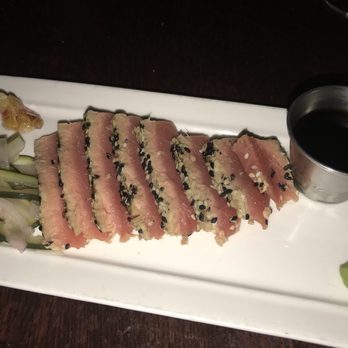 220 Cafe - Yellow fin tuna appetizer $13 - Bars Near Me - Statesville, North Carolina 220 Cafe - Yellow fin tuna appetizer $13 - Bars Near Me - Statesville, North Carolina
