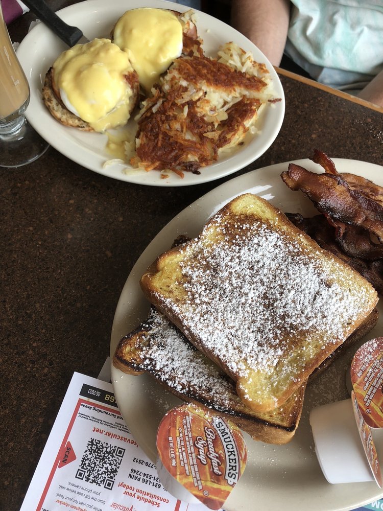 STARVIEW DINER 72 Photos & 133 Reviews 9 S White Horse Pike