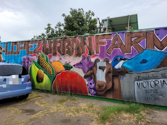 Lopez Urban Farm by null