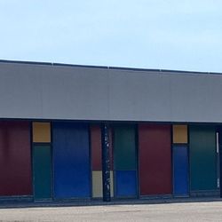 Clothez Exchange - Children's Exchange on the left and the storefront were they take in Consignment clothes to the right.