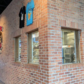 Hurts Donut - Donuts Near Me - West Des Moines, Iowa Hurts Donut - Donuts Near Me - West Des Moines, Iowa