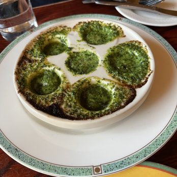 Le Bouchon - Escargots à la Bourguignonne 13 Snails, Garlic & Parsley Butter Decent, I'm not too thrilled. - French Near Me - Chicago, Illinois