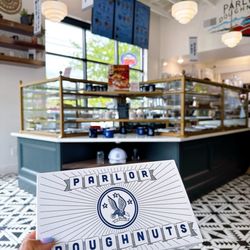 Parlor Doughnuts - Interior