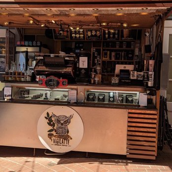 VigiLatte Artisan Coffee - Outside - Coffee & Tea Near Me - Lahaina, Hawaii