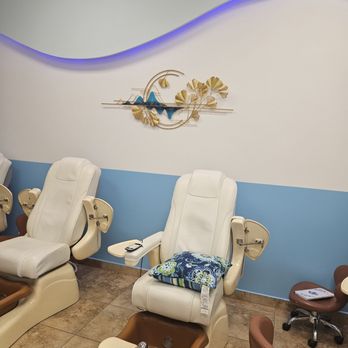 Sky Nails Helen and Lee - Nail Salons Near Me - Hesperia, California