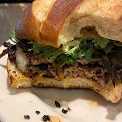 Michigan on Main - Burger