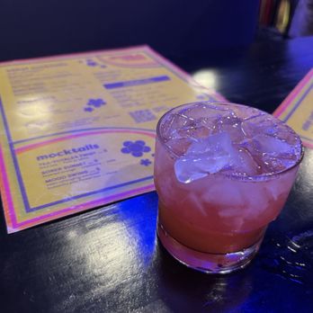 Ethyl & Tank - Sober Sunset - Bars Near Me - Columbus, Ohio