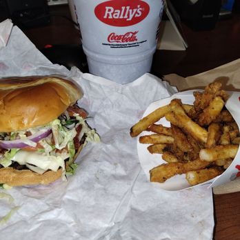 Rally's - Bbq bacon bufford meal - Burgers Near Me - South Bend, Indiana