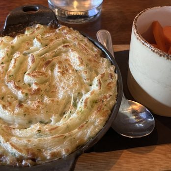 Tigín Irish Pub - Sheperd's Pie - Irish Pub Near Me - Stamford, Connecticut Tigín Irish Pub - Sheperd's Pie - Irish Pub Near Me - Stamford, Connecticut