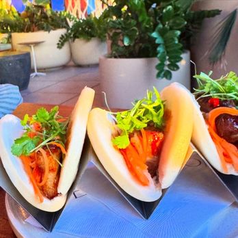 Beacon - pork belly bao - Cocktail Bars Near Me - Tampa, Florida Beacon - pork belly bao - Cocktail Bars Near Me - Tampa, Florida