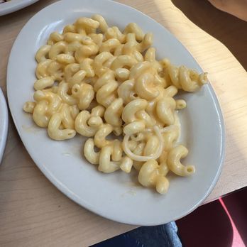Big Boy Restaurant - American Near Me - Romulus, Michigan