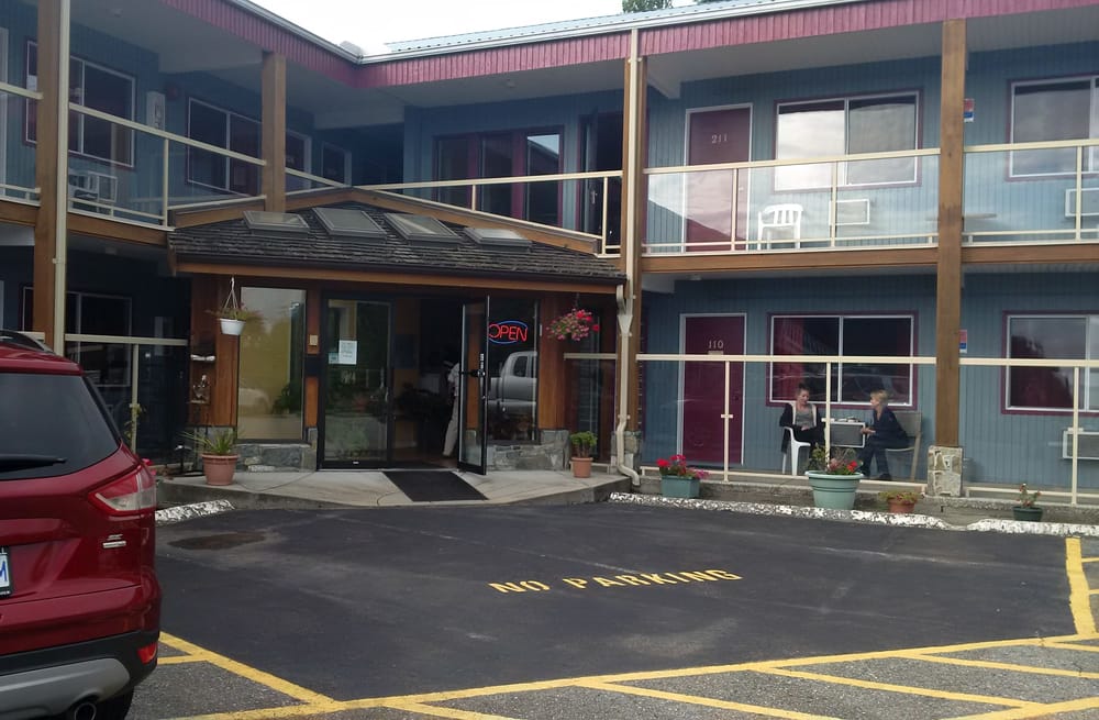 ISLAND VIEW LODGE Updated September 2024 6255 Marine Avenue, Powell