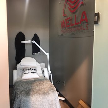 Crown Salon - The lash lounge - Hair Salons Near Me - Sugar Land, Texas