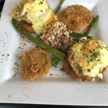 Miss Shirley's Cafe, Inner Harbor - Crab cake Benedict - Breakfast & Brunch Near Me - Baltimore, Maryland