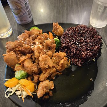 The Asian Bistro - Madarin chicken and brown rice - Thai Near Me - San Diego, California