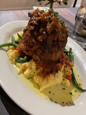 Red, White and Basil by null