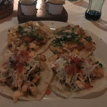 Pacífica - 4 tacos is more than enough of a meal for me.   Whole thing was $20 with ceviche, Coke and tip - Seafood Near Me - San Pedro Garza García, NLE