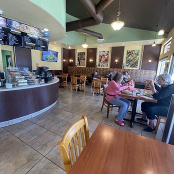 Chicken Maison - Dining area - Middle Eastern Near Me - Torrance, California