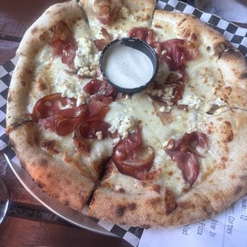Maple Branch Craft Brewery - Skinny Goat Pizza - prosciutto, bacon, goat cheese - Breweries Near Me - Fort Worth, Texas Maple Branch Craft Brewery - Skinny Goat Pizza - prosciutto, bacon, goat cheese - Breweries Near Me - Fort Worth, Texas