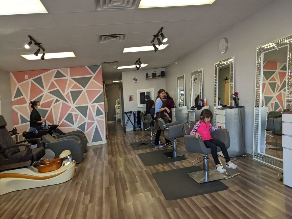 Belle M&Co. Hair Salon, El Paso Roadtrippers