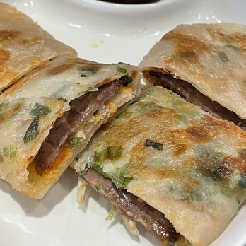 Kungfu Kitchen - scallion pancake w/ sliced beef - Dim Sum Near Me - Orlando, Florida
