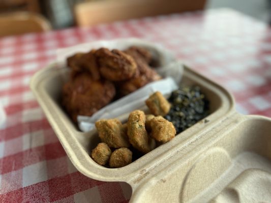Gus's World Famous Fried Chicken by null