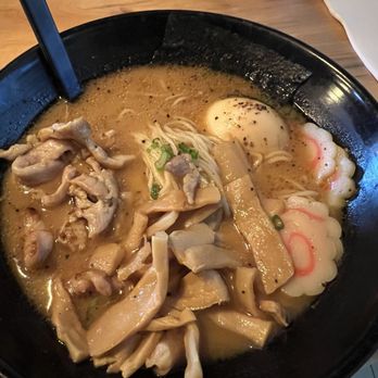 Mian Noodle House - Chicken ramen bowl - Ramen Near Me - Fredericksburg, Virginia