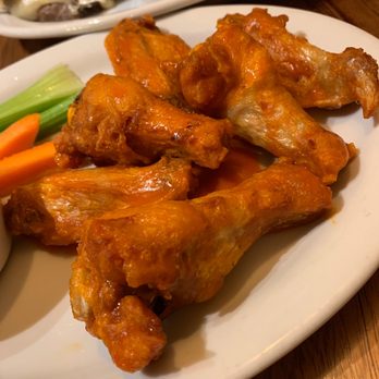 Plank Craft Kitchen & Bar - These are not jumbo wings and they are fried which is not my favorite but I'm giving them a try - American Near Me - Folsom, California Plank Craft Kitchen & Bar - These are not jumbo wings and they are fried which is not my favorite but I'm giving them a try - American Near Me - Folsom, California