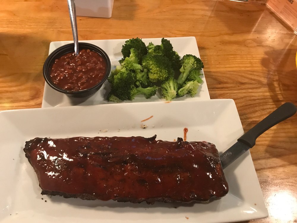 Quaker Steak & Lube, Erie Roadtrippers