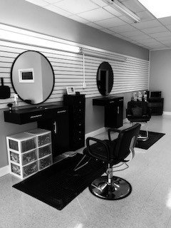 Naturalistic Salon and Hair Boutique Logo